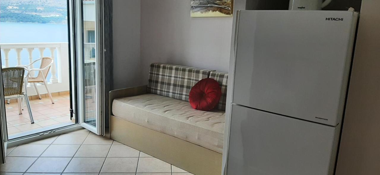 סיבוטה Blue Bay Apartments מראה חיצוני תמונה