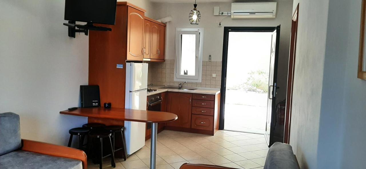 סיבוטה Blue Bay Apartments מראה חיצוני תמונה