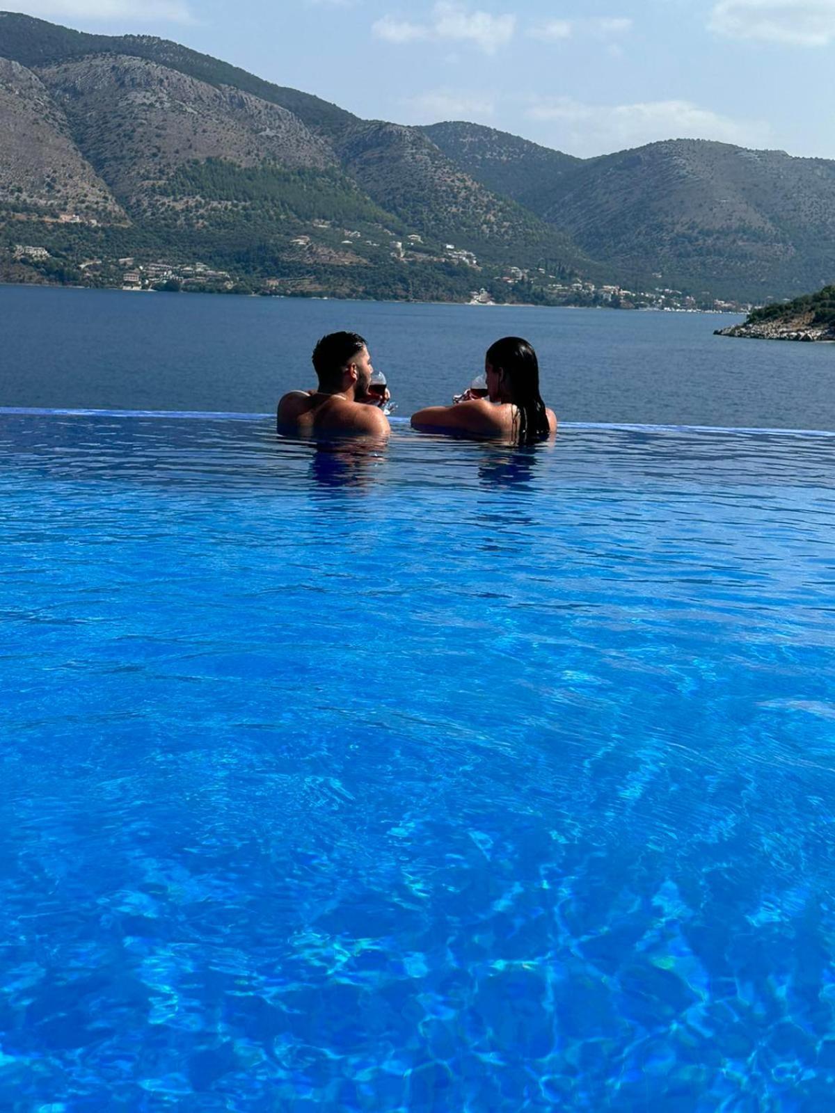 סיבוטה Blue Bay Apartments מראה חיצוני תמונה